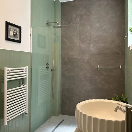 Caves Garden Apartmán *