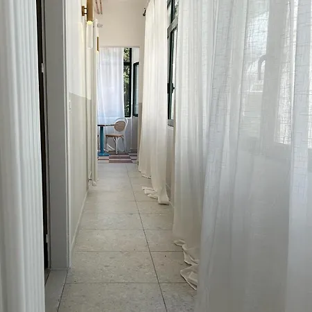 Caves Garden Μπάρι